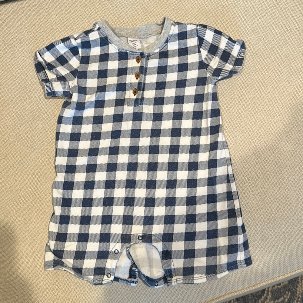 Nordstrom boys short sleeve romper size 12 months